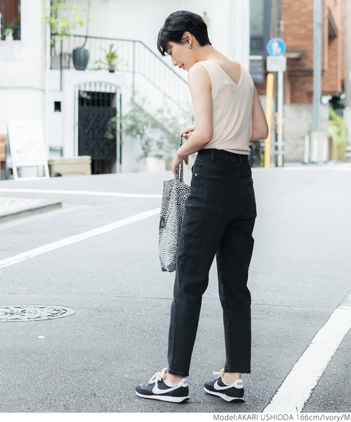 coca(coca)(コカ)の「ランダムリブ2wayタンク(タンクトップ・レディース・アイボリー/ブラック/グリーン・S/M/L)」の16枚目の写真