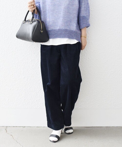 SHIPS（シップス）の「*〈洗濯機可能〉太畝コーデュロイタックパンツ◆（その他パンツ・レディース・ライトグレー/ブラック/ナチュラル/ワイン/ネイビー・SMALL/MEDIUM/LARGE）」の7枚目の写真