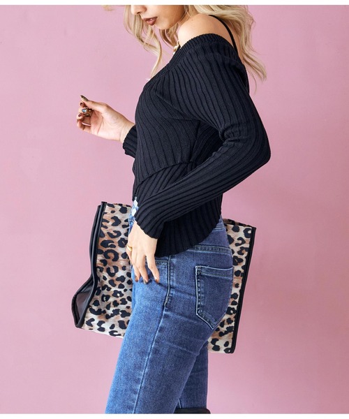 LATINA（ラティーナ）の「肩開きワイドリブカシュクールトップスカットソー（ニット/セーター・レディース・ホワイト/ブラック/ライトベージュ・FREE）」の10枚目の写真