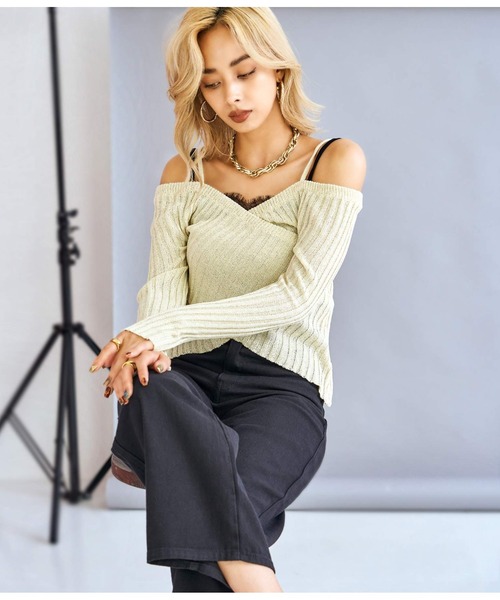 LATINA（ラティーナ）の「肩開きワイドリブカシュクールトップスカットソー（ニット/セーター・レディース・ホワイト/ブラック/ライトベージュ・FREE）」の15枚目の写真