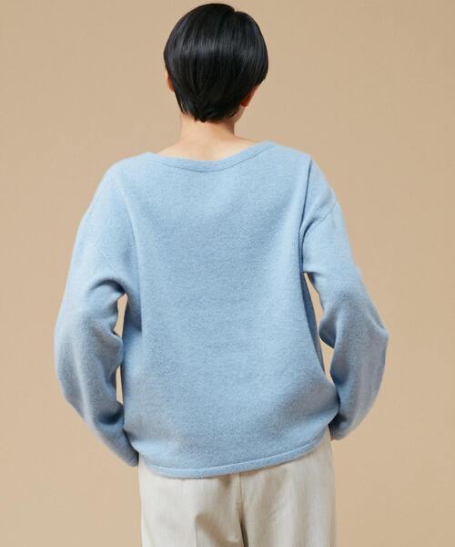 Lourmarin(ルールマラン)の「【ふんわり暖かいカシミヤ混ホールガーメントボートネックプルオーバー】(ニット/セーター・レディース・サンドベージュ/ピンク/サックスブルー/モカ・FREE)」の22枚目の写真