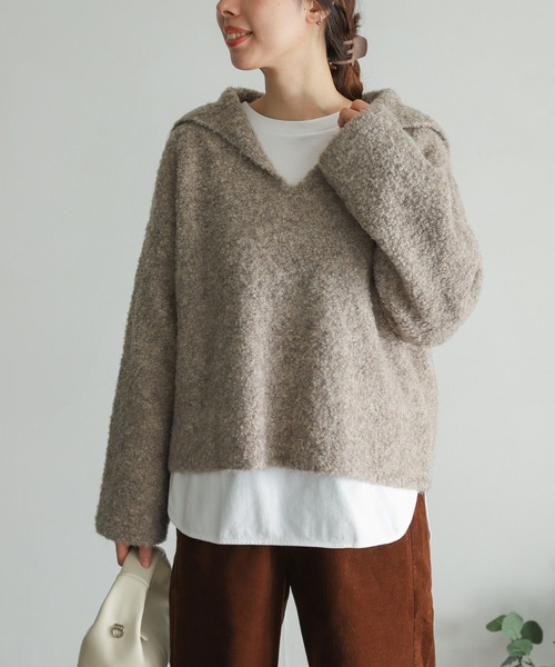 URBAN RESEARCH DOORS（アーバンリサーチドアーズ）の「ブークレセーラーカラーKNIT（ニット/セーター・レディース・グレー/キャメル・MEDIUM）」の4枚目の写真
