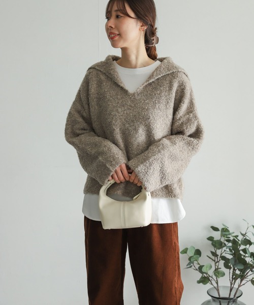 URBAN RESEARCH DOORS（アーバンリサーチドアーズ）の「ブークレセーラーカラーKNIT（ニット/セーター・レディース・グレー/キャメル・MEDIUM）」の8枚目の写真