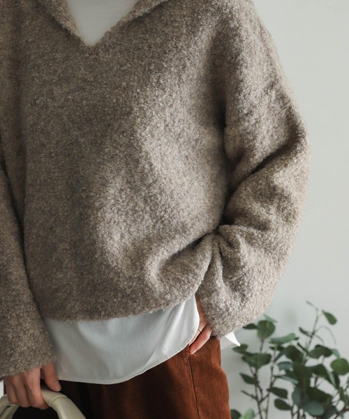 URBAN RESEARCH DOORS（アーバンリサーチドアーズ）の「ブークレセーラーカラーKNIT（ニット/セーター・レディース・グレー/キャメル・MEDIUM）」の11枚目の写真