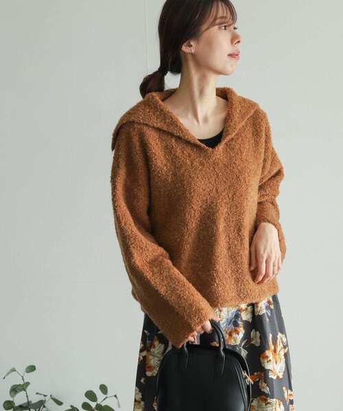 URBAN RESEARCH DOORS（アーバンリサーチドアーズ）の「ブークレセーラーカラーKNIT（ニット/セーター・レディース・グレー/キャメル・MEDIUM）」の19枚目の写真