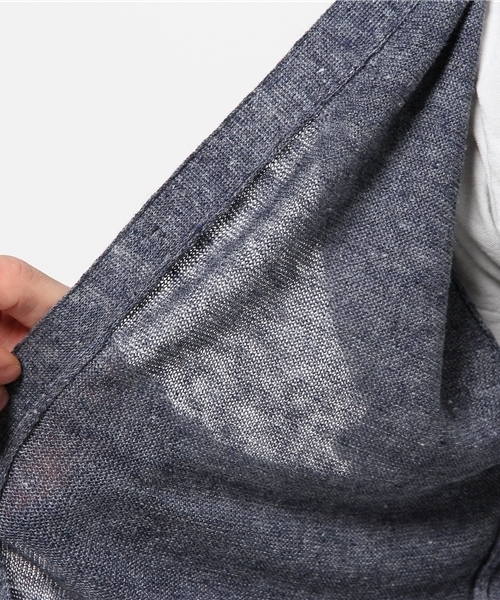SAVE KHAKI UNITED（セーブカーキユナイテッド）の「TOP LINEN V/N CD #（カーディガン/ボレロ・メンズ・チャコールグレー/ベージュ/グレー/ネイビー/ブルー系その他・MEDIUM/X-SMALL/SMALL）」の6枚目の写真