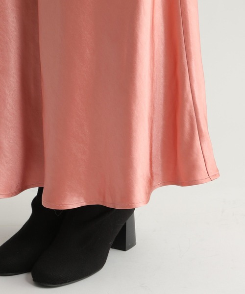 Andemiu（アンデミュウ）の「サテンナロースカート181127（スカート・レディース・ピンク/アイボリー/モカ・SMALL/MEDIUM）」の17枚目の写真