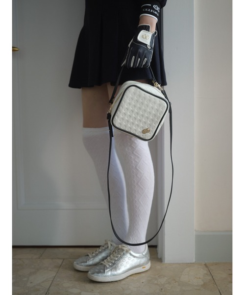 CELFORD(セルフォード)の「【CELFORD GOLF】ロゴエンボススパイクレスシューズ(その他シューズ・レディース・シルバー/ホワイト・37/36)」の7枚目の写真