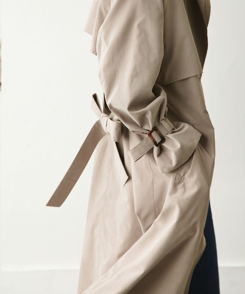 Chillfar（チルファー）の「キャンディスリーブ前後ヨーク切替トレンチコート（トレンチコート・レディース・グレイッシュベージュ/カーキ/グレー/サンドベージュ/ベージュ/マスタード・MEDIUM/LARGE）」の22枚目の写真