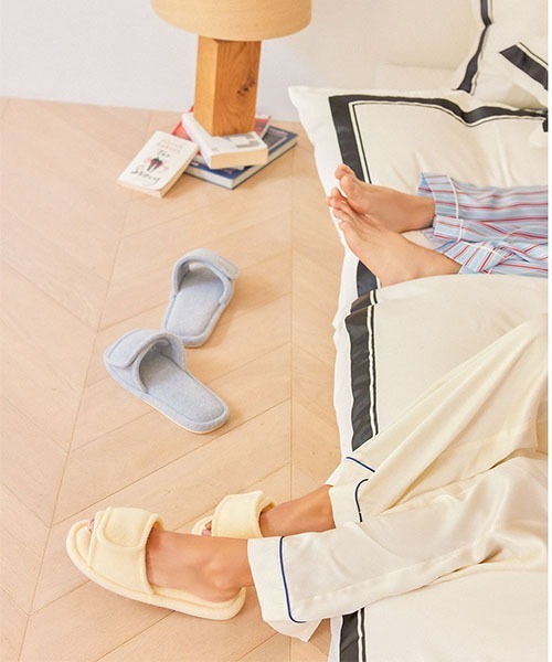 Priv. Spoons Club(プライベートスプーンズクラブ)の「オープンアッパースリッパ(レディース)(ルームシューズ/スリッパ・レディース・クリーム/グレー/サックスブルー/ピンク・FREE)」の11枚目の写真