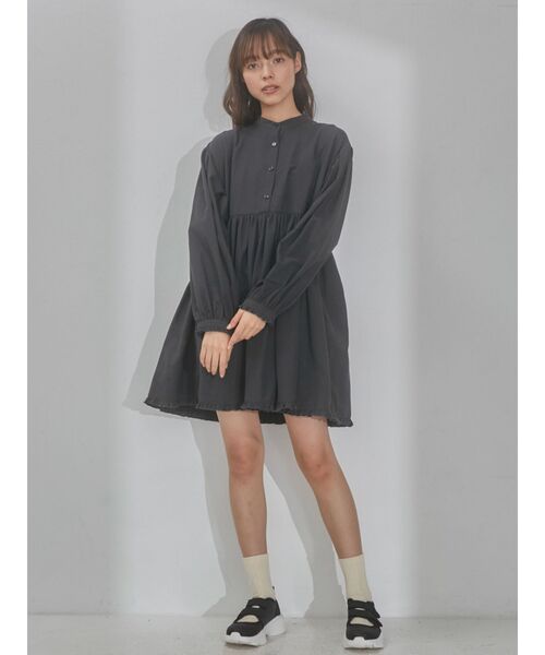 merry jenny（メリージェニー）の「グリッターベルクロスニーカー（スニーカー・レディース・ライトブルー/ブラック/ゴールド・SMALL/MEDIUM/LARGE）」の7枚目の写真