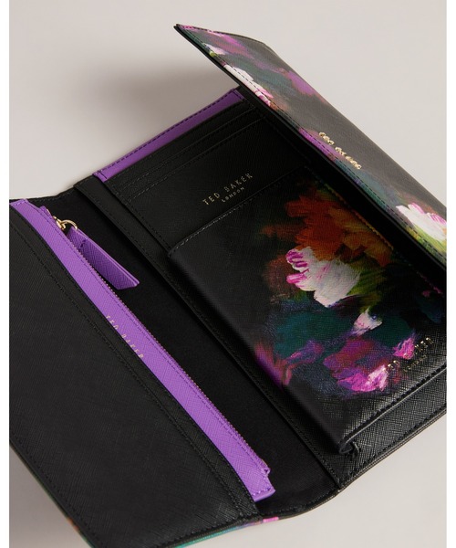 Ted Baker（テッドベーカー）の「SAFAR トラベルセット(ウォレット/パスポートケース)（その他小物）」 WEAR