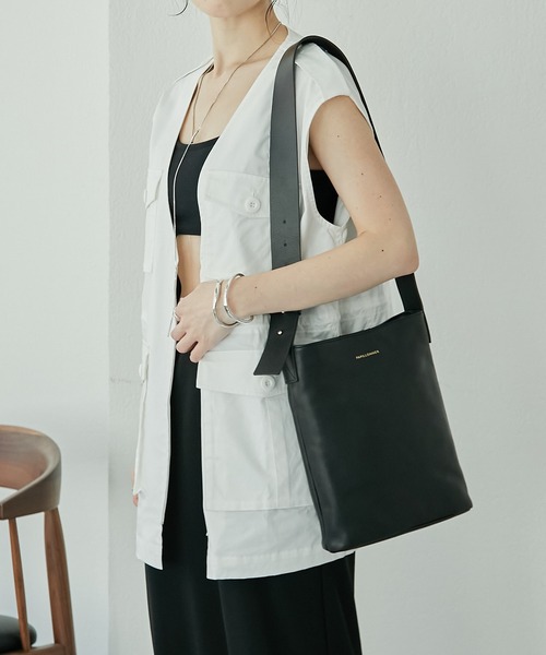 COLLAGE GALLARDAGALANTE（コラージュガリャルダガランテ）の「フィッシャーマンベスト（ベスト・レディース・ホワイト/ブラック・FREE）」の13枚目の写真