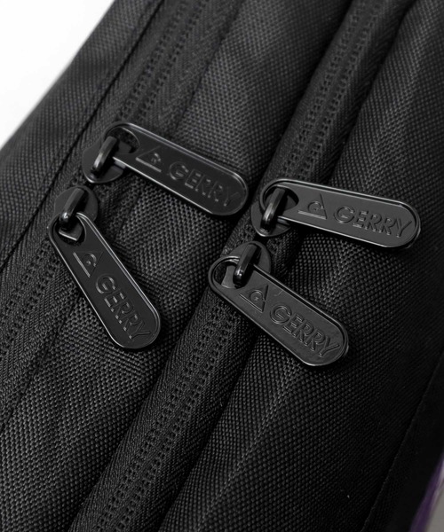 GERRY(ジェリー)の「撥水加工 リサイクルポリエステル REPREVE マルチポケット 横型 ミニショルダーバッグ(ショルダーバッグ・メンズ・ブラック/ブラウン系その他/ベージュ/グレー・FREE)」の20枚目の写真