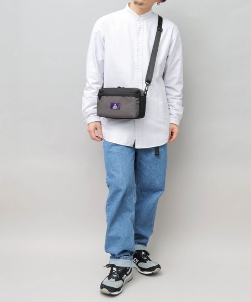 GERRY(ジェリー)の「撥水加工 リサイクルポリエステル REPREVE マルチポケット 横型 ミニショルダーバッグ(ショルダーバッグ・メンズ・ブラック/ブラウン系その他/ベージュ/グレー・FREE)」の22枚目の写真
