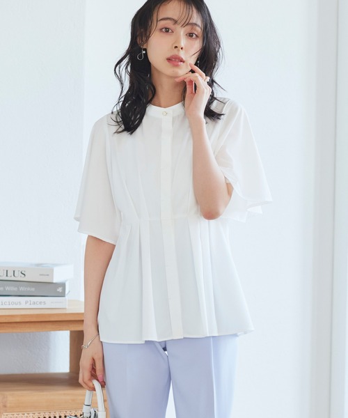 ルイルエブティック RUIRUE BOUTIQUE 【洗える/ストレッチ】ウエストタックバンドカラーフレアブラウス （グレージュ） RUIRUE BOUTIQUE（ルイルエブティック）の「洗える ストレッチ