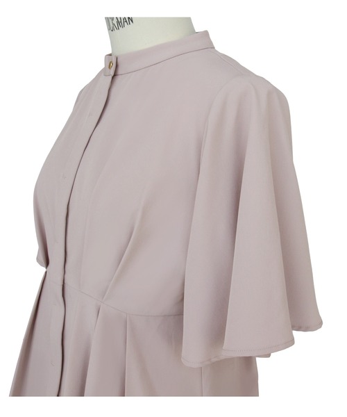 RUIRUE BOUTIQUE(ルイルエブティック)の「洗える ストレッチ | ウエストタック・バンドカラーフレアブラウス | 半袖 バンドカラー トップス 体型カバー オフィスカジュアル 通勤服 華やか ブラウス(シャツ/ブラウス・レディース・ネイビー/ブラック/グレイッシュベージュ/ブラック系その他/ダークグレー/ホワイト・S/M/L/LL/3L)」の16枚目の写真