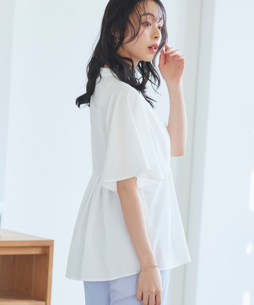 洗える ストレッチ ｜ ウエストタック・バンドカラーフレアブラウス