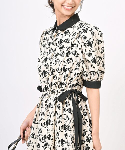 rps(アールピーエス)の「ウエストリボンショルダータックワンピース(ワンピース・レディース・アイボリー/ブラック/ベージュ・フリー)」の9枚目の写真