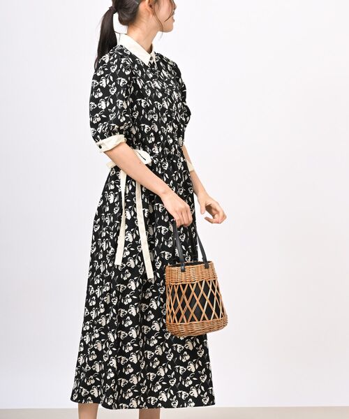 rps(アールピーエス)の「ウエストリボンショルダータックワンピース(ワンピース・レディース・アイボリー/ブラック/ベージュ・フリー)」の15枚目の写真