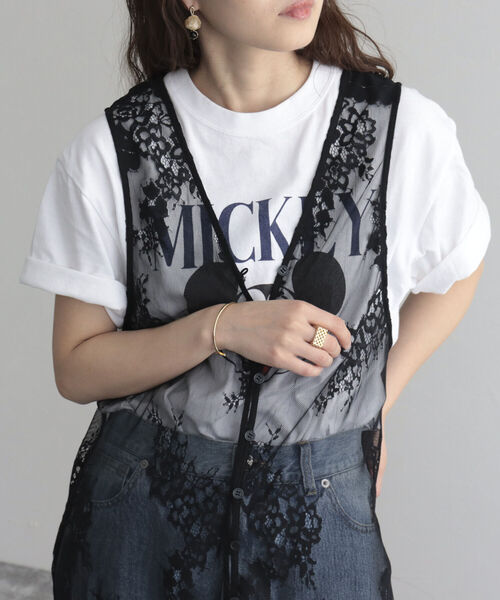 fredy emue（フレディエミュ）の「レース2WAYロングジレ（ベスト・レディース・オフホワイト/ブラック・38）」の4枚目の写真