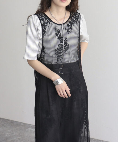 fredy emue（フレディエミュ）の「レース2WAYロングジレ（ベスト・レディース・オフホワイト/ブラック・38）」の13枚目の写真