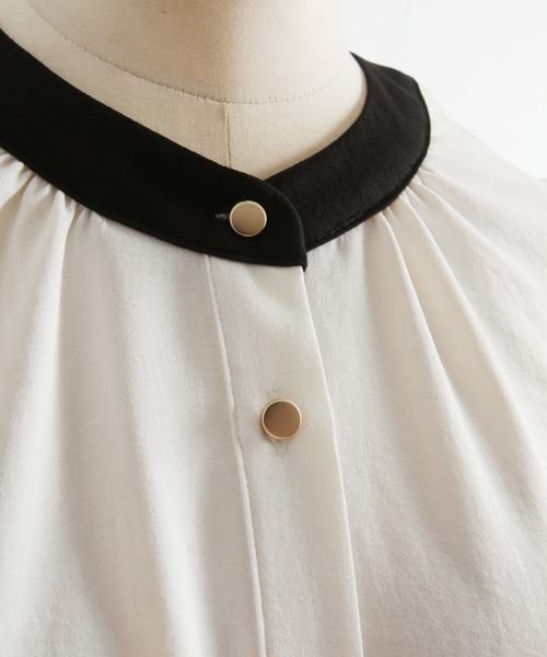 tocco closet(トッコ クローゼット)の「【ZOZO限定】前後2WAY配色フレアスリーブブラウス(シャツ/ブラウス・レディース・ブラック/ベージュ/オフホワイト・M)」の7枚目の写真