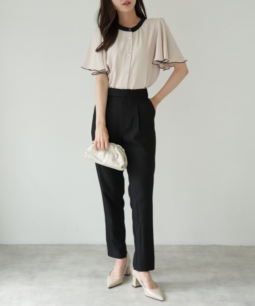 tocco closet(トッコ クローゼット)の「【ZOZO限定】前後2WAY配色フレアスリーブブラウス(シャツ/ブラウス・レディース・ブラック/ベージュ/オフホワイト・M)」の6枚目の写真