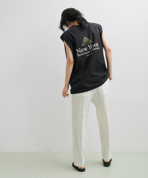 ADAM ET ROPE'（アダムエロペ）の「【The New York Botanical Garden for ADAM ET ROPE'】NYBG PHOTO TEE（Tシャツ/カットソー・レディース・ブラック/キャメル・FREE）」の5枚目の写真