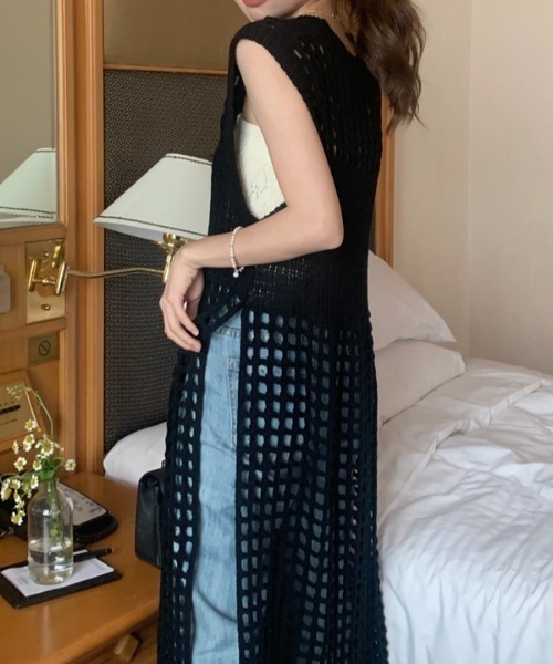 deux amour（ドゥーザムール）の「カギ編みロングジレ（ベスト・レディース・ブラック/ホワイト・FREE）」の20枚目の写真