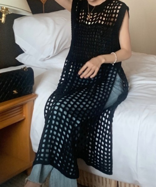 deux amour（ドゥーザムール）の「カギ編みロングジレ（ベスト・レディース・ブラック/ホワイト・FREE）」の19枚目の写真