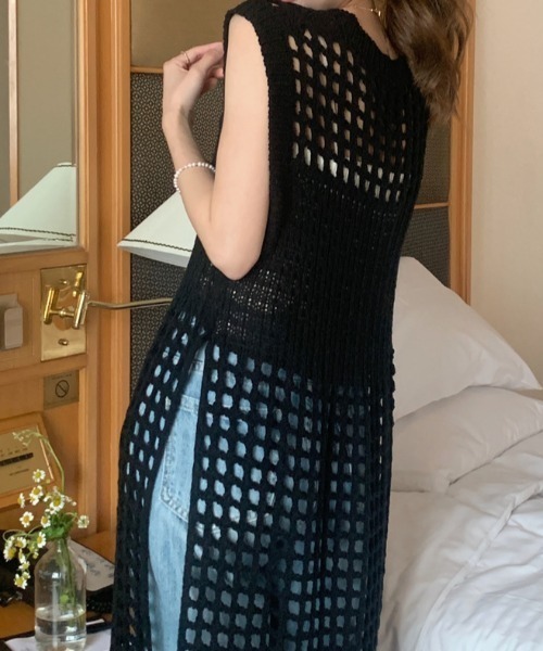 deux amour（ドゥーザムール）の「カギ編みロングジレ（ベスト・レディース・ブラック/ホワイト・FREE）」の18枚目の写真