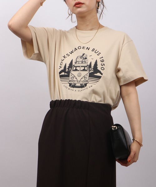 Volkswagen(フォルクスワーゲン)の「Volkswagen プリントクルーネック半袖Tシャツ(Tシャツ/カットソー・メンズ・ベージュ/インディゴブルー/ライトブルー・M/XL/L)」の7枚目の写真