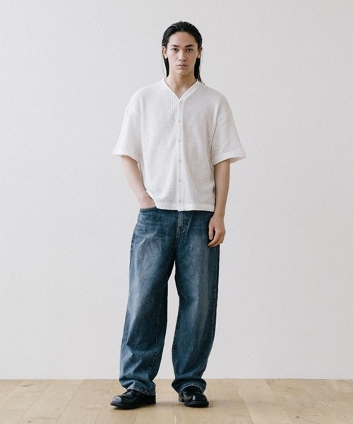 ALAND(エーランド)の「VASTIC/Half Knit カーディガン 2967028(カーディガン/ボレロ・メンズ・ブラック/アイボリー・MEDIUM/LARGE)」の3枚目の写真