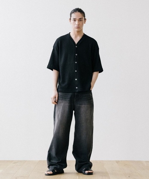 ALAND(エーランド)の「VASTIC/Half Knit カーディガン 2967028(カーディガン/ボレロ・メンズ・ブラック/アイボリー・MEDIUM/LARGE)」の10枚目の写真