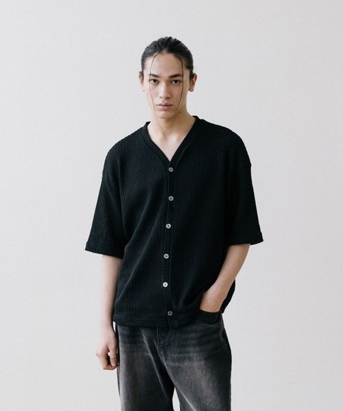 ALAND(エーランド)の「VASTIC/Half Knit カーディガン 2967028(カーディガン/ボレロ・メンズ・ブラック/アイボリー・MEDIUM/LARGE)」の13枚目の写真