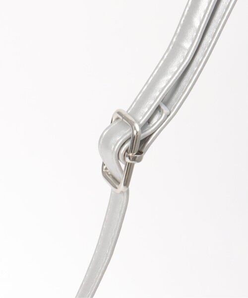 VENCEEXCHANGE（ヴァンスエクスチェンジ）の「クララショルダーバッグ（ショルダーバッグ・レディース・ブラック/ベージュ/オフホワイト/シルバー/ブラウン/グレー・FREE）」の17枚目の写真