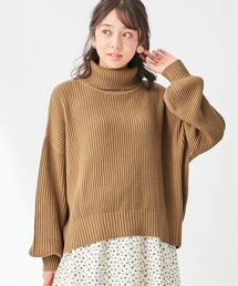 バルーン袖ハイネックニット