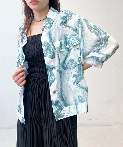 AS KNOW AS plus（アズノゥアズプラス）の「〇ダブルポケットカジュっと5分袖ジャケット（ブルゾン・レディース・インディゴブルー/グレイッシュベージュ/ケミカルウォッシュ/ブラック/オフホワイト/ブラック系/ピンク/ライトグレー/チャコールグレー/グリーン系・FREE）」の7枚目の写真