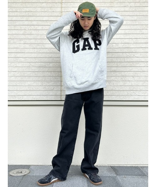 GAP（ギャップ）の「GAPアーチロゴ パーカー(ユニセックス)（パーカー・メンズ・ライトグレー/ネイビー・L/M/XS/XL/S）」の13枚目の写真