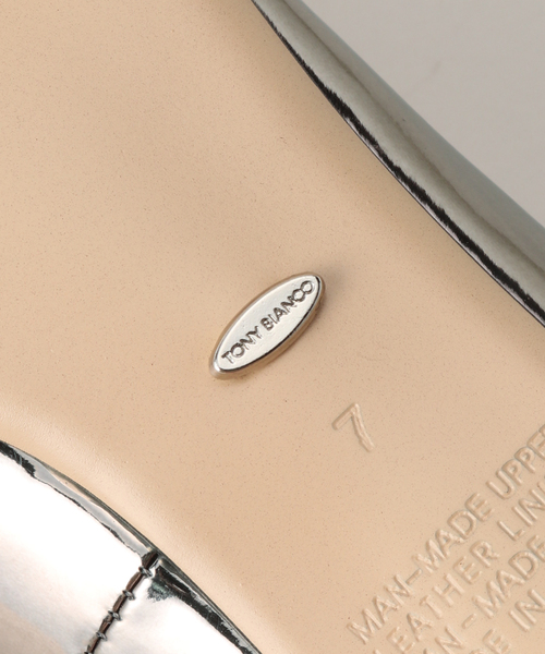 Spick & Span（スピックアンドスパン）の「≪一部店舗+WEB限定≫【TONY BIANCO/トニービアンコ】プレーンパンプス（パンプス・レディース・シルバー・36/37/38）」の8枚目の写真