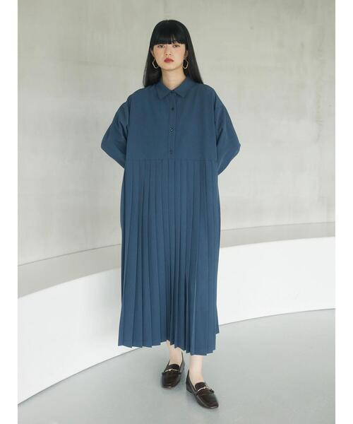 Green　Parks（グリーンパークス）の「a.　プリーツシャツワンピース（シャツワンピース・レディース・グレー/ベージュ・FREE）」の5枚目の写真
