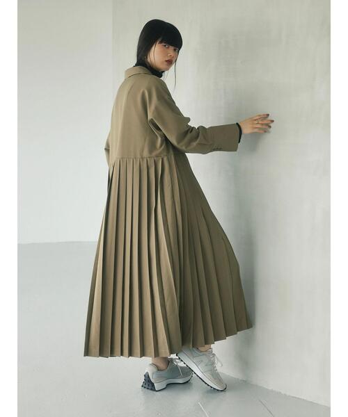 Green　Parks（グリーンパークス）の「a.　プリーツシャツワンピース（シャツワンピース・レディース・グレー/ベージュ・FREE）」の16枚目の写真