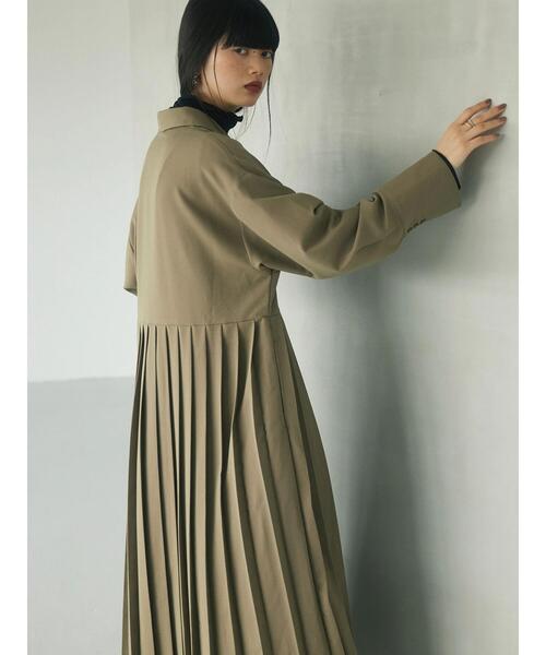 Green　Parks（グリーンパークス）の「a.　プリーツシャツワンピース（シャツワンピース・レディース・グレー/ベージュ・FREE）」の18枚目の写真