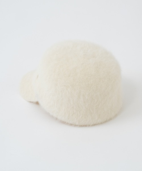 one after another NICE CLAUP（ワンアフターアナザーナイスクラップ）の「エンブレム付きシャギーキャップ（キャップ・レディース・ブラック/アイボリー・FREE）」の9枚目の写真