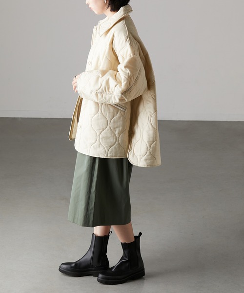 r.（アールドット）の「リップストップ ステンカラーキルトコート（ステンカラーコート・レディース・ベージュ/ブラック/カーキ/アイボリー・FREE）」の6枚目の写真