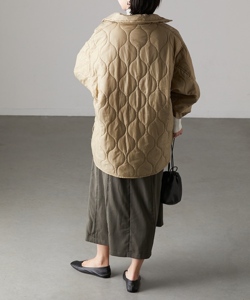r.（アールドット）の「リップストップ ステンカラーキルトコート（ステンカラーコート・レディース・ベージュ/ブラック/カーキ/アイボリー・FREE）」の22枚目の写真