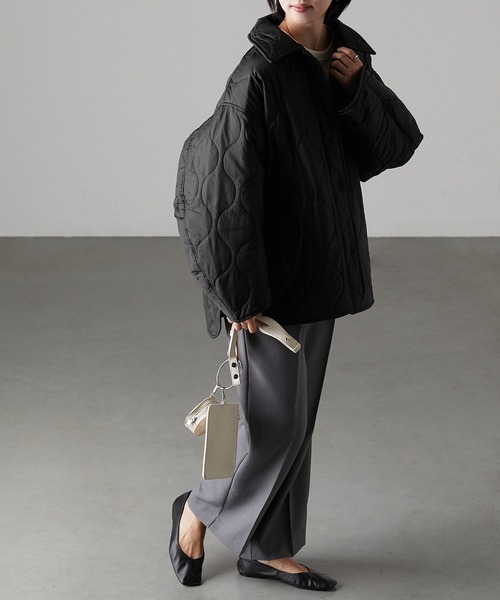 r.（アールドット）の「リップストップ ステンカラーキルトコート（ステンカラーコート・レディース・ベージュ/ブラック/カーキ/アイボリー・FREE）」の20枚目の写真