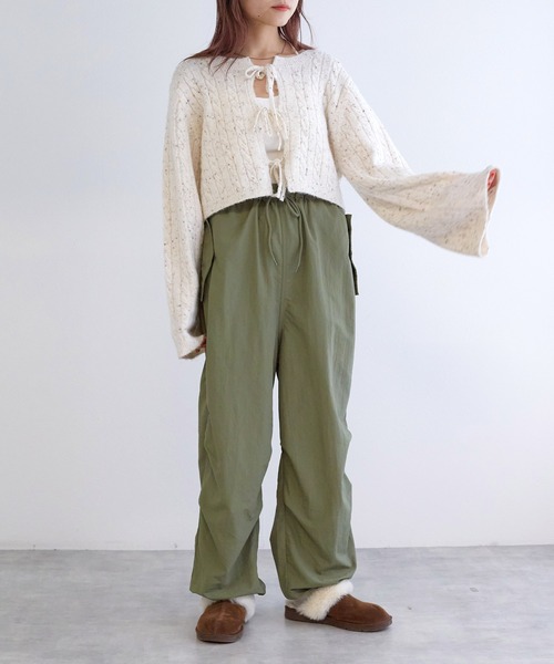 w closet（ダブルクローゼット）の「イージーカーゴパンツ（カーゴパンツ・レディース・カーキ/ブラック/オフホワイト・FREE）」の14枚目の写真