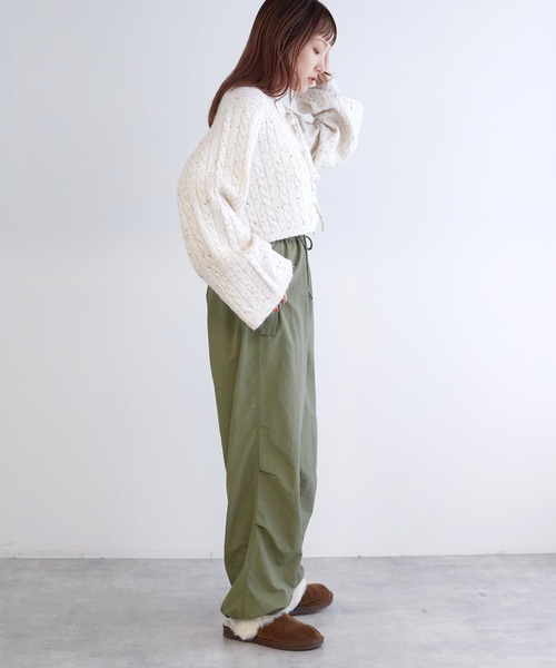 w closet（ダブルクローゼット）の「イージーカーゴパンツ（カーゴパンツ・レディース・カーキ/ブラック/オフホワイト・FREE）」の19枚目の写真